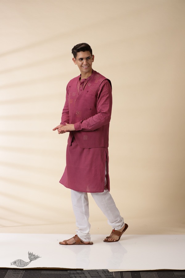 shop Majenta Handwoven Men Sadri & Kurta Set