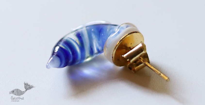 Zeenat ✤ Glass Jewelry ✤ ( Single Stud ) ~ 72