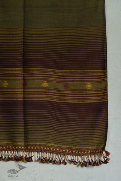 Handwoven cotton bhujodi weaving stoles from kutch