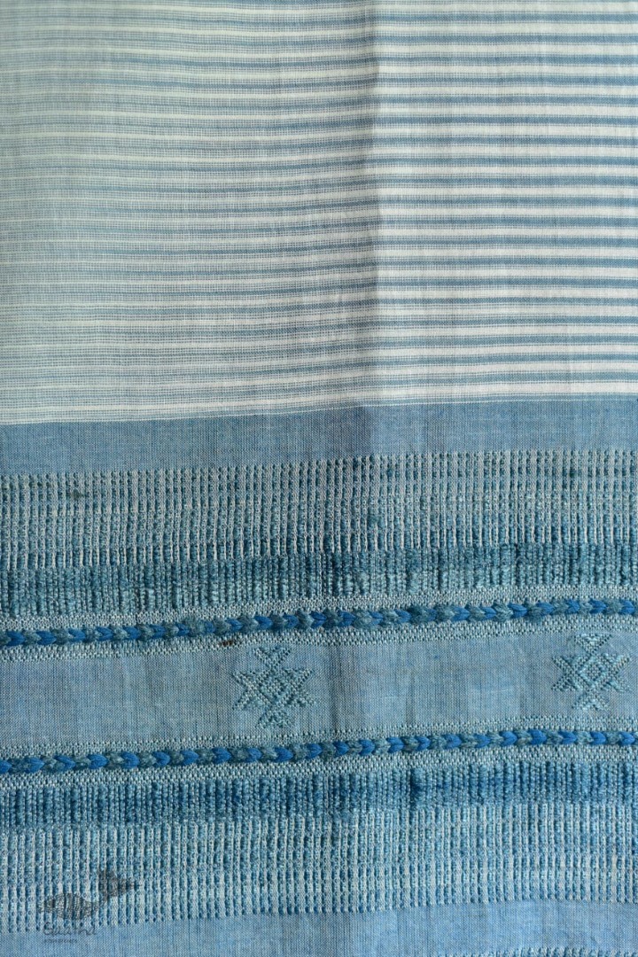 Handwoven kala cotton bhujodi weaving stoles from kutch