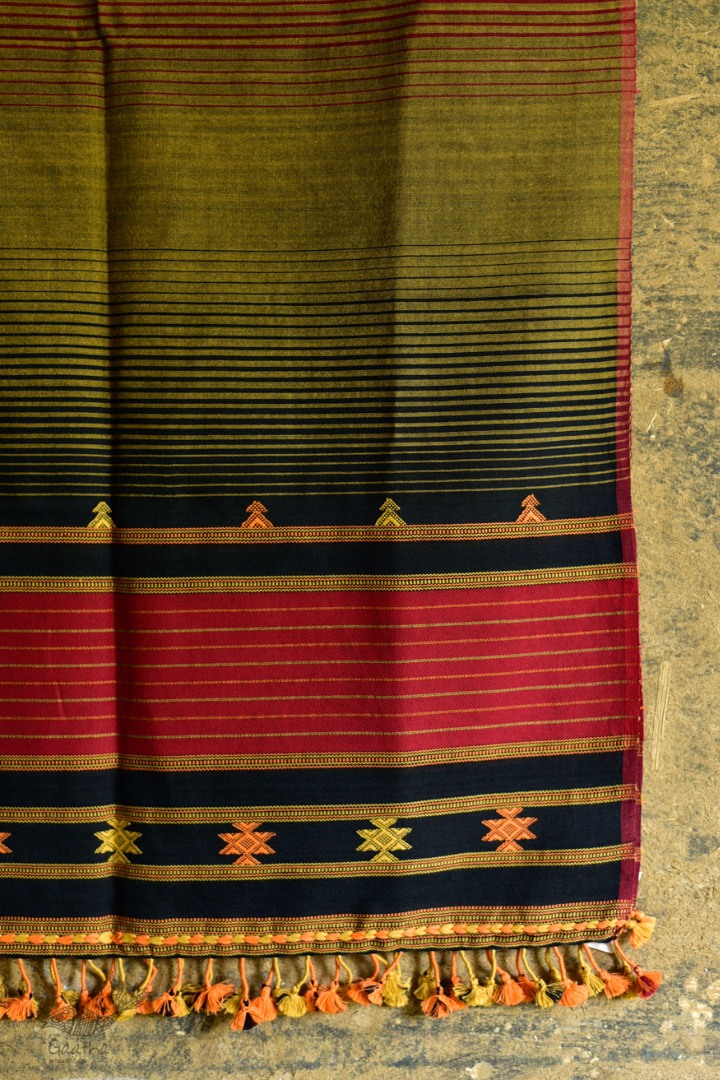 Handwoven cotton bhujodi weaving stoles from kutch