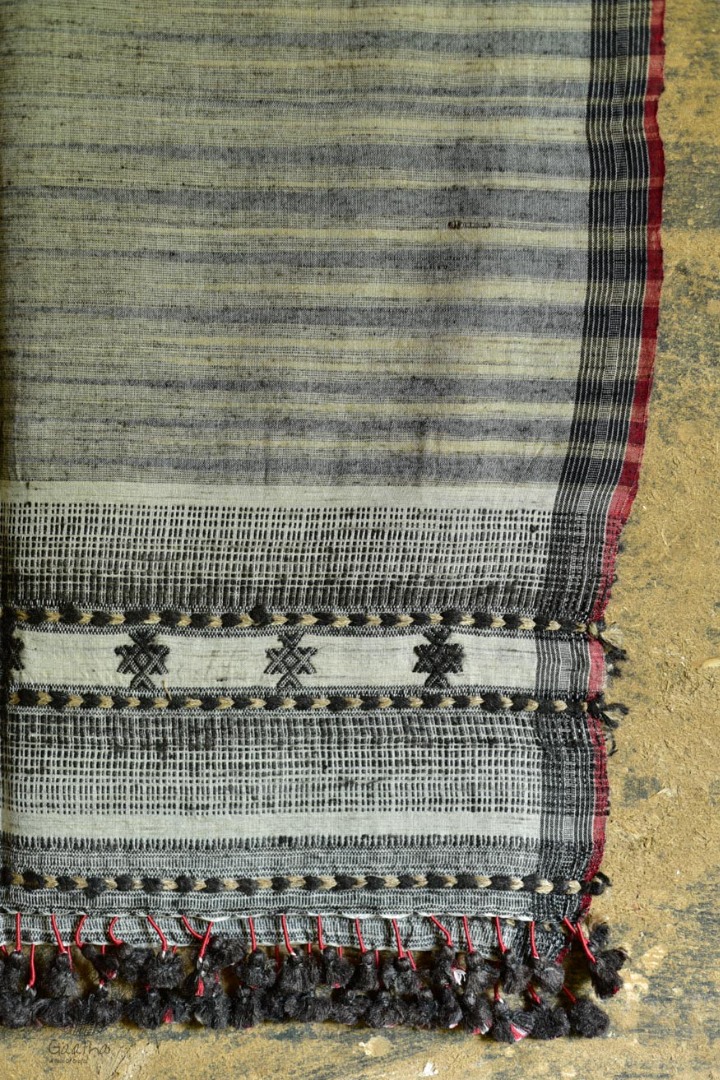 Handwoven Cotton & tussar silk bhujodi weaving stoles from kutch