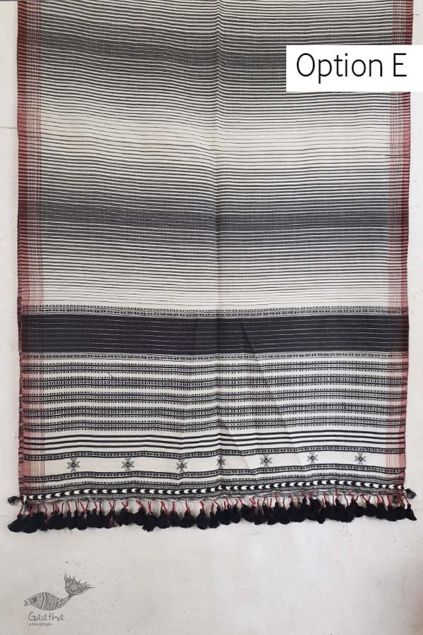 Handwoven kala cotton bhujodi weaving stoles from kutch
