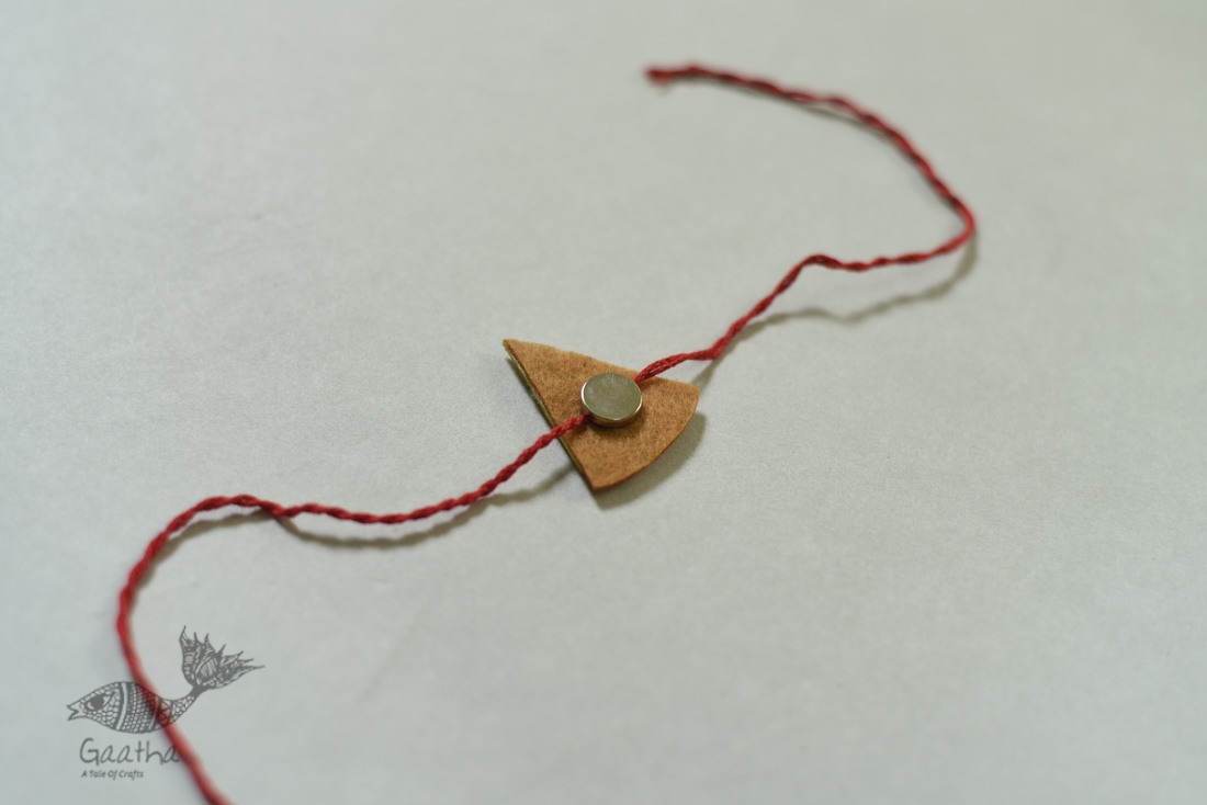 felt Rakhi ~ pizaa