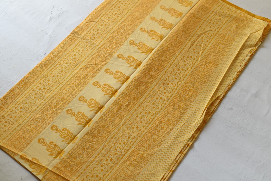 Shop Gamthi Print pure cotton saree