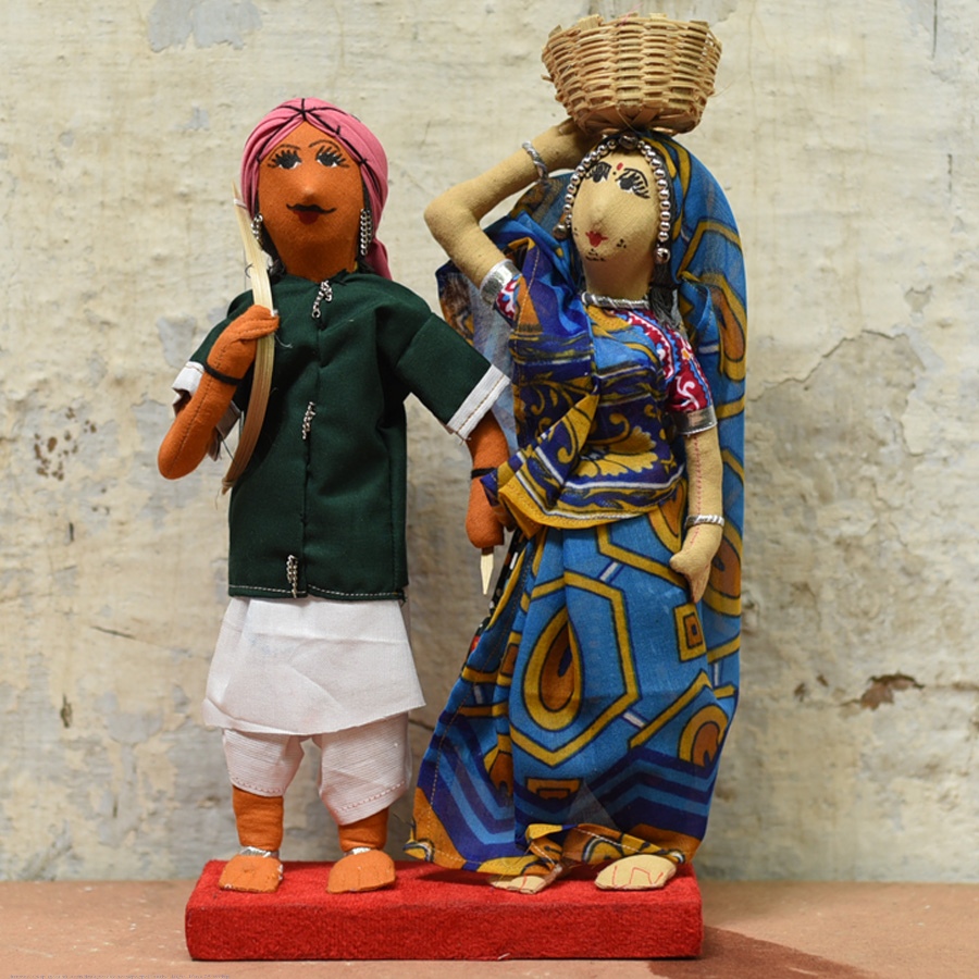 Buy Jhabua Handmade Fabric Doll (Bhil)