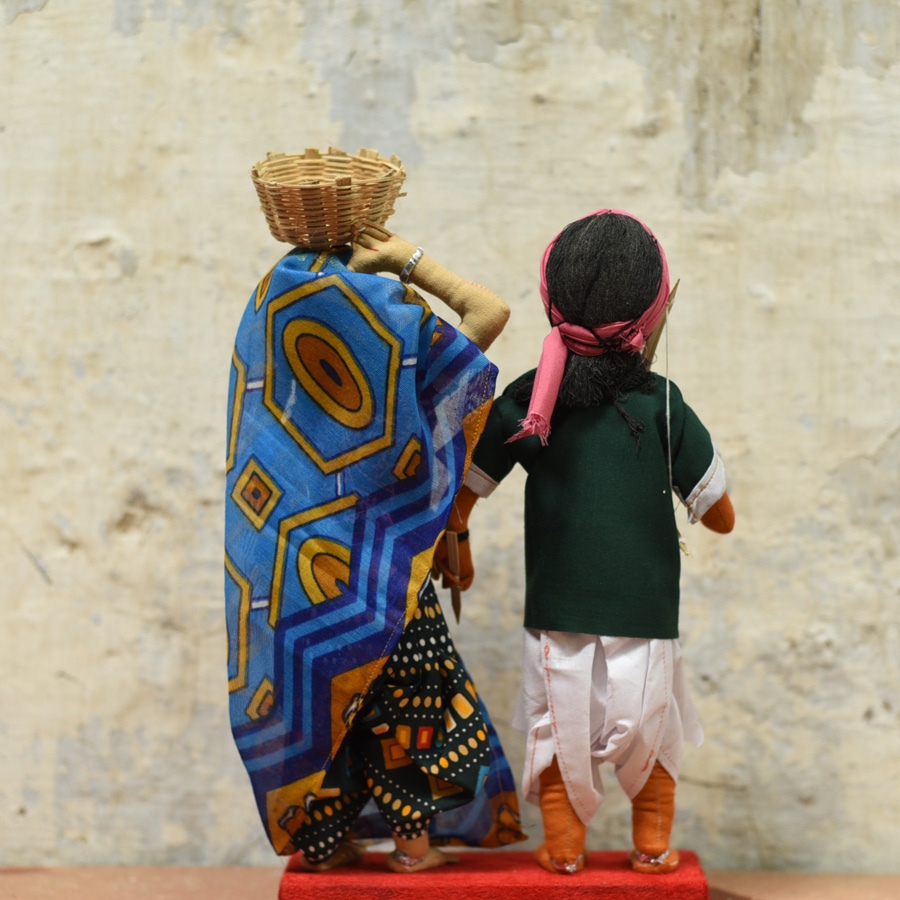 Buy Jhabua Handmade Fabric Doll (Bhil)