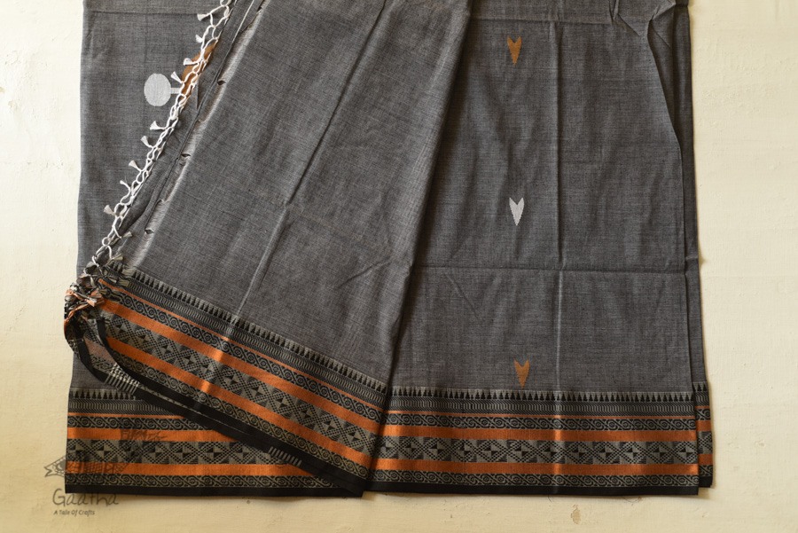 shop Handloom Cotton Grey Saree With Woven Border