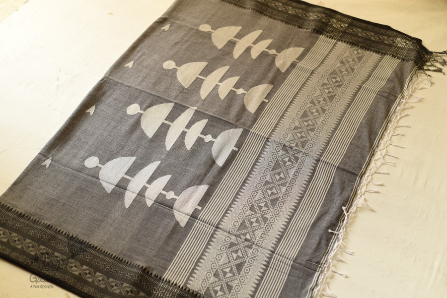 shop Handloom Cotton Grey Saree With Woven Border