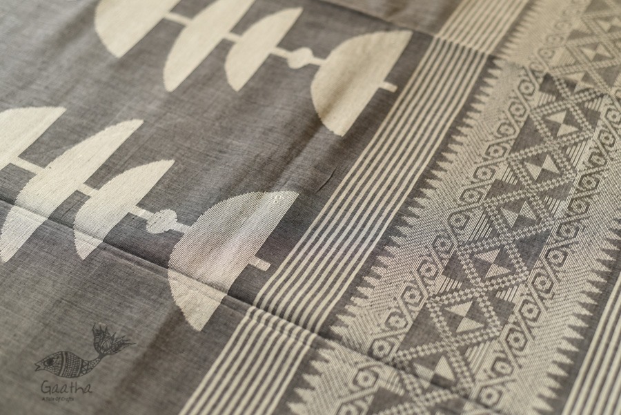 shop Handloom Cotton Grey Saree With Woven Border