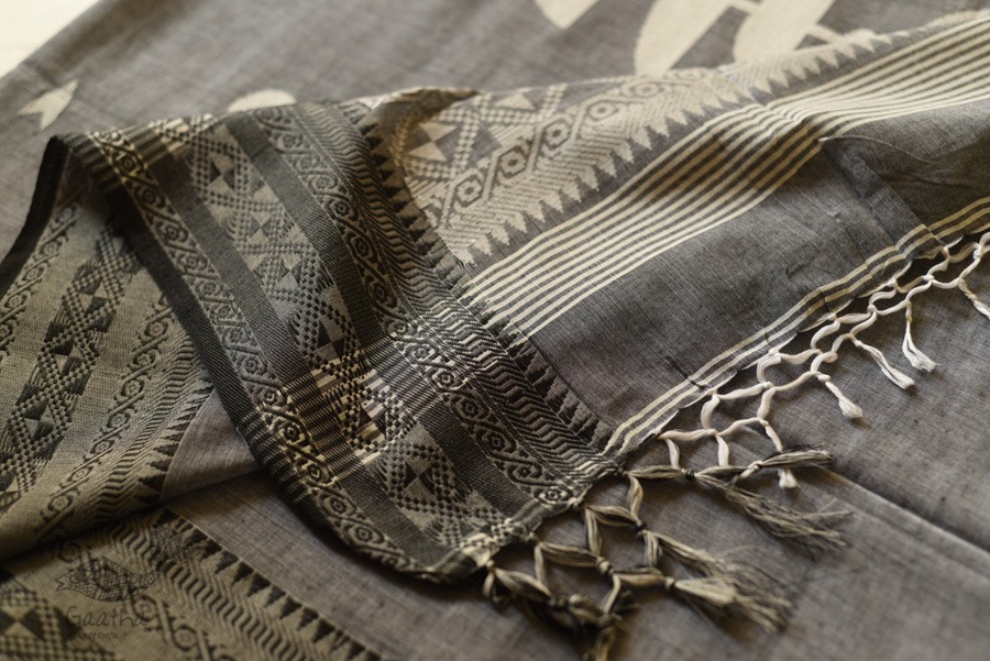 shop Handloom Cotton Grey Saree With Woven Border