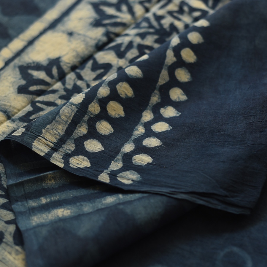 Exclusive Block Printed Cotton Dabu ~ Indigo Zig zag Saree