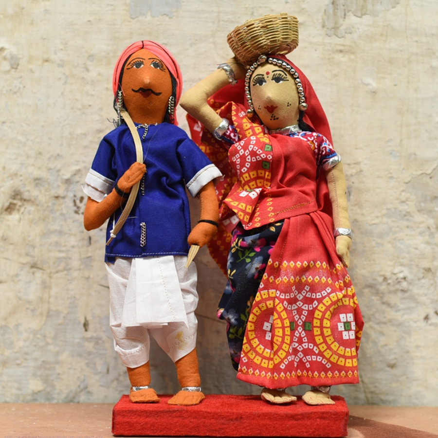 Buy Jhabua Handmade Fabric Doll (Bhil) - B