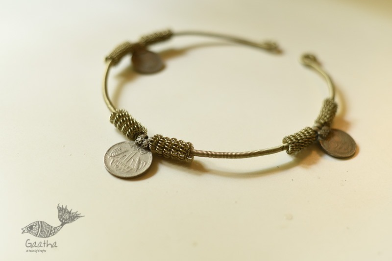 shop Tribal Coin Hansadi / Necklace