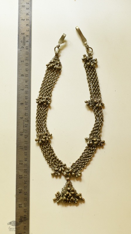 shop Handmade Vintage Jewelry -  Long Necklace