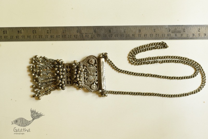 shop Handmade Vintage Jewelry -  Long Necklace