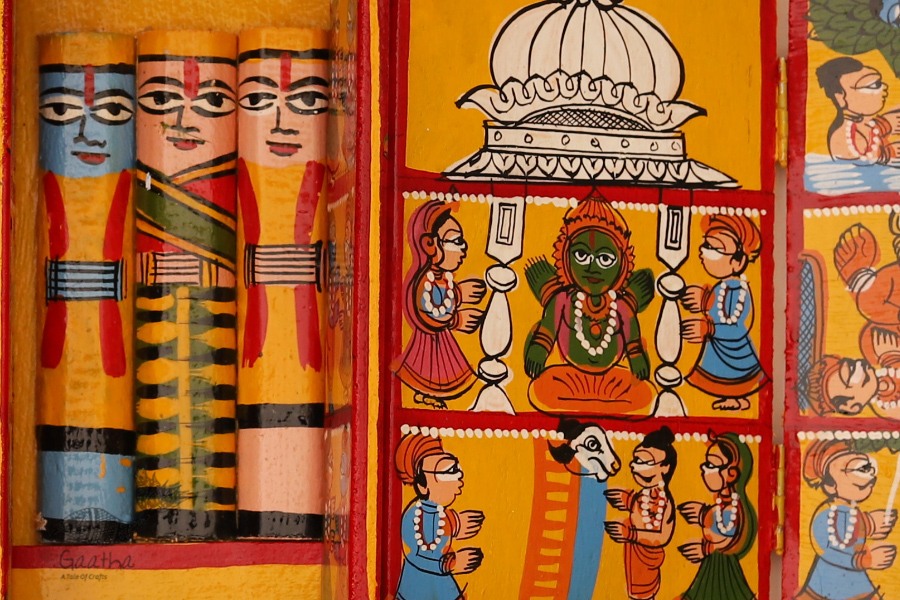 कथनिक ☀ Kaavad A Wooden Shrine ( Yellow - 29 cm) ~ 120