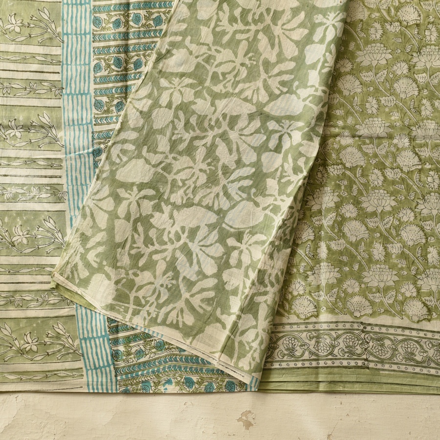shop Bagru Printed Cotton - Flower Motif Saree