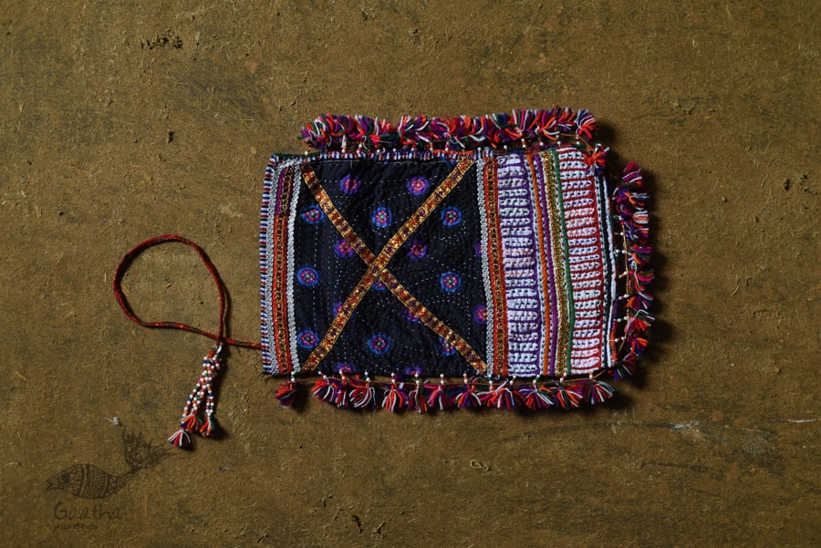 Hand Embroidered kutchi hand bag - Rabari Embroidery