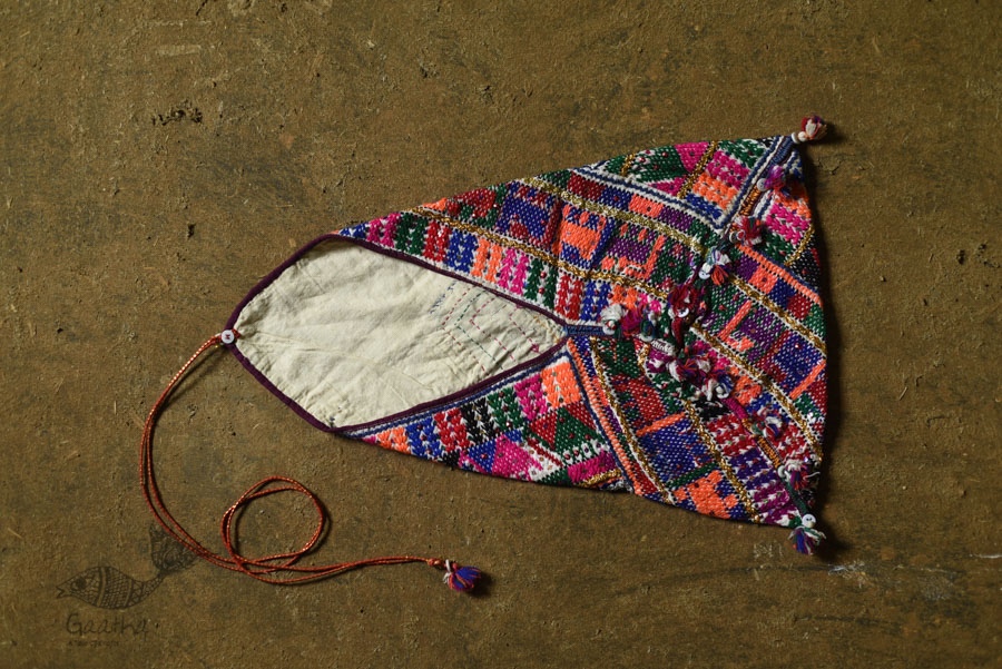 Hand Embroidered kutchi hand bag - Rabari Embroidery