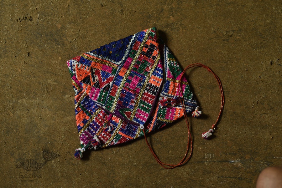 Hand Embroidered kutchi hand bag - Rabari Embroidery