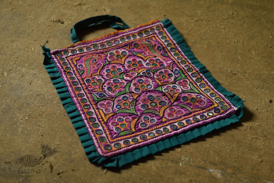 Hand Embroidered kutchi hand bag - Rabari Embroidery