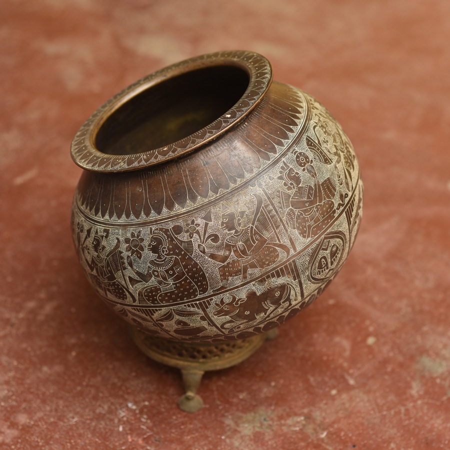 Shop Antique Brass Round Kalash With Stand from Khajuraho 
