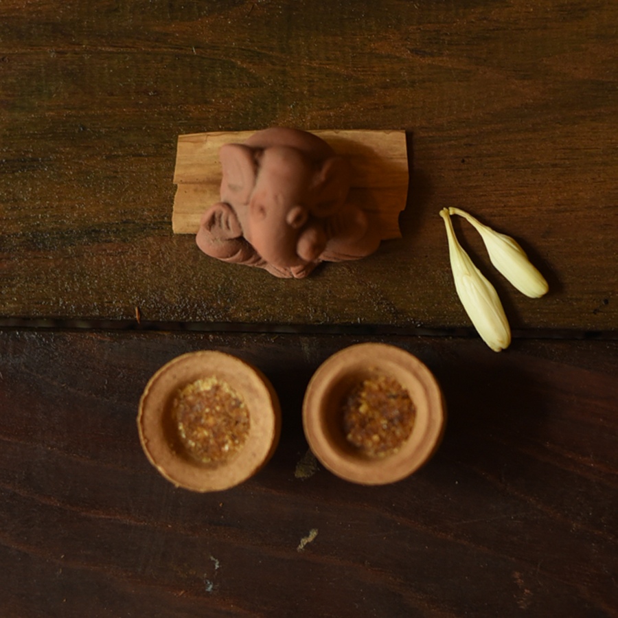 Shop Hawan Guggal + Loban Guggal ~ Incense Cups ( Set of Two) 