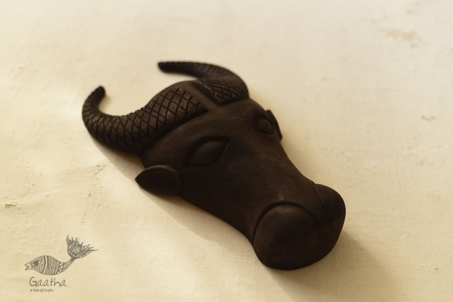 shop handmade wooden mask - nandi