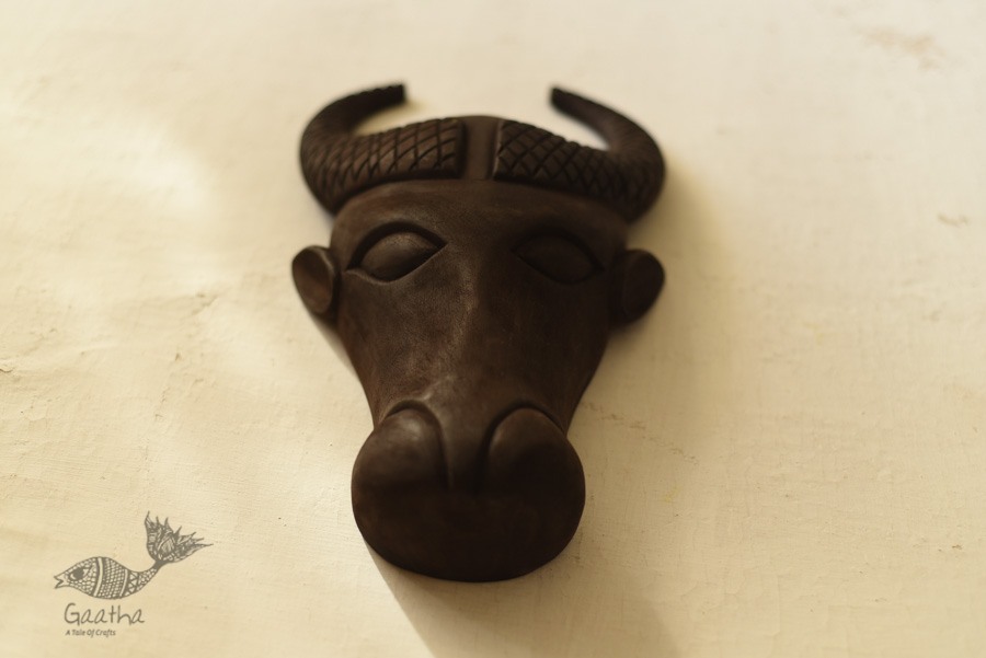 shop handmade wooden mask - nandi