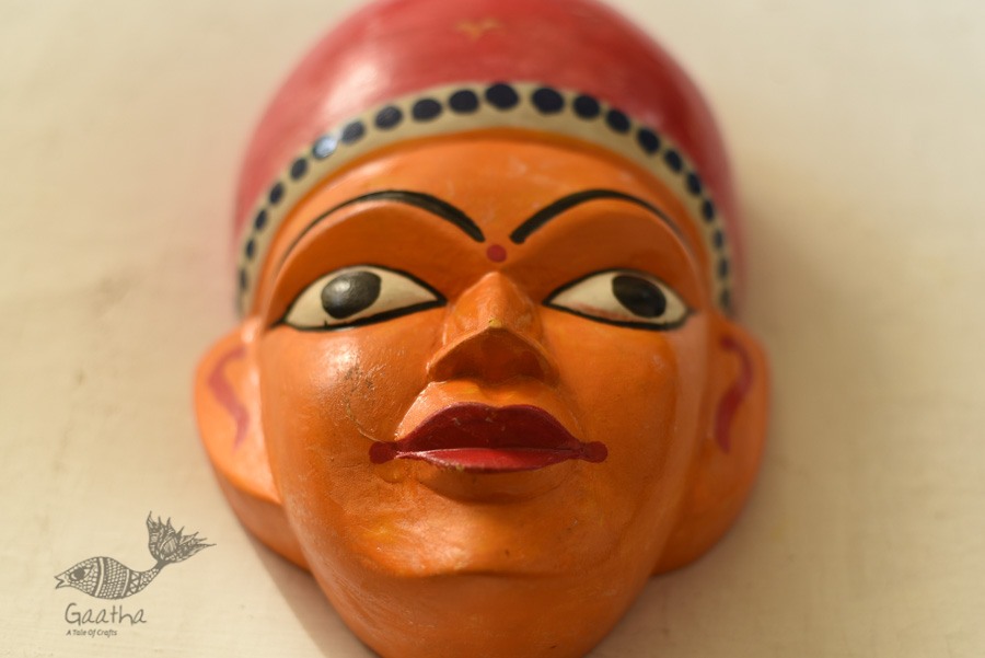 shop handmade wooden mask - Meera