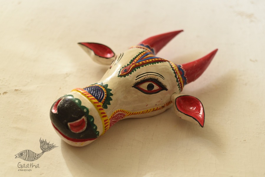 shop handmade wooden mask -  White Nandi