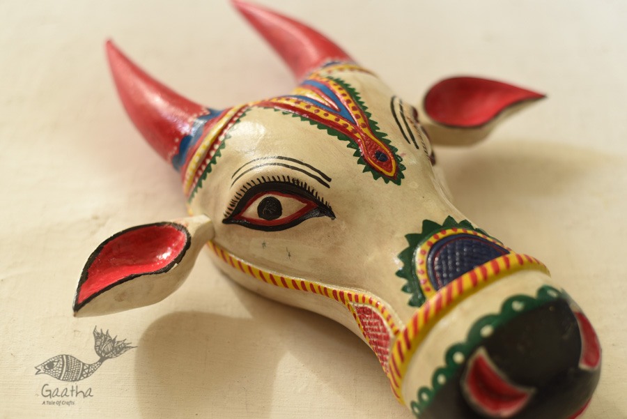 shop handmade wooden mask -  White Nandi