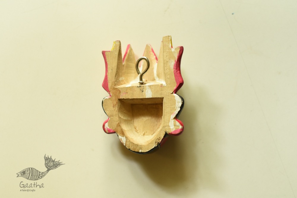 Wooden mask - kaali