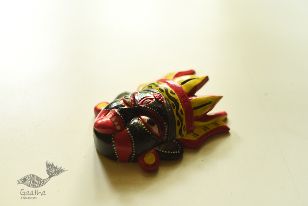 Wooden mask - kaali
