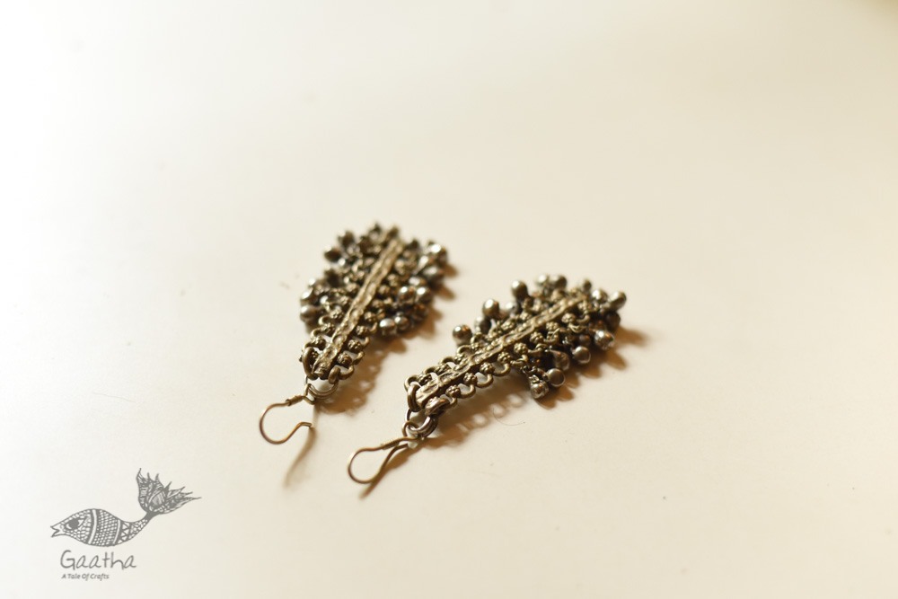 shop Handmade Vintage Jewelry -Long Earring with Goongru