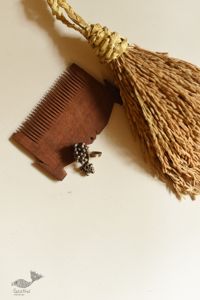 shop Handmade Vintage Jewelry - Gunghru Bangle / Bracelet 