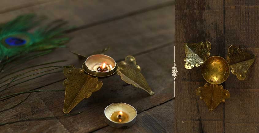 brass candle stand / diya