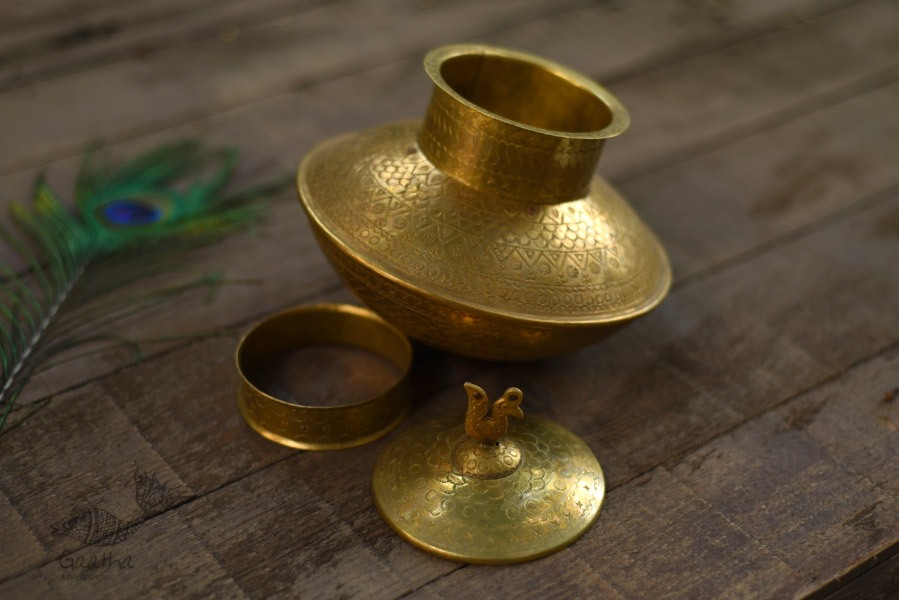 Handmade Brass Kalash - Ghada