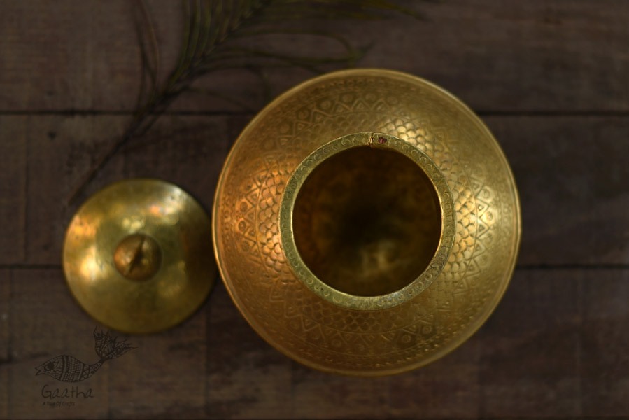Handmade Brass Kalash - Ghada