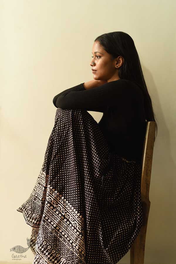 shop Jawariya Block Printed Long Skirt / Ghagra - black