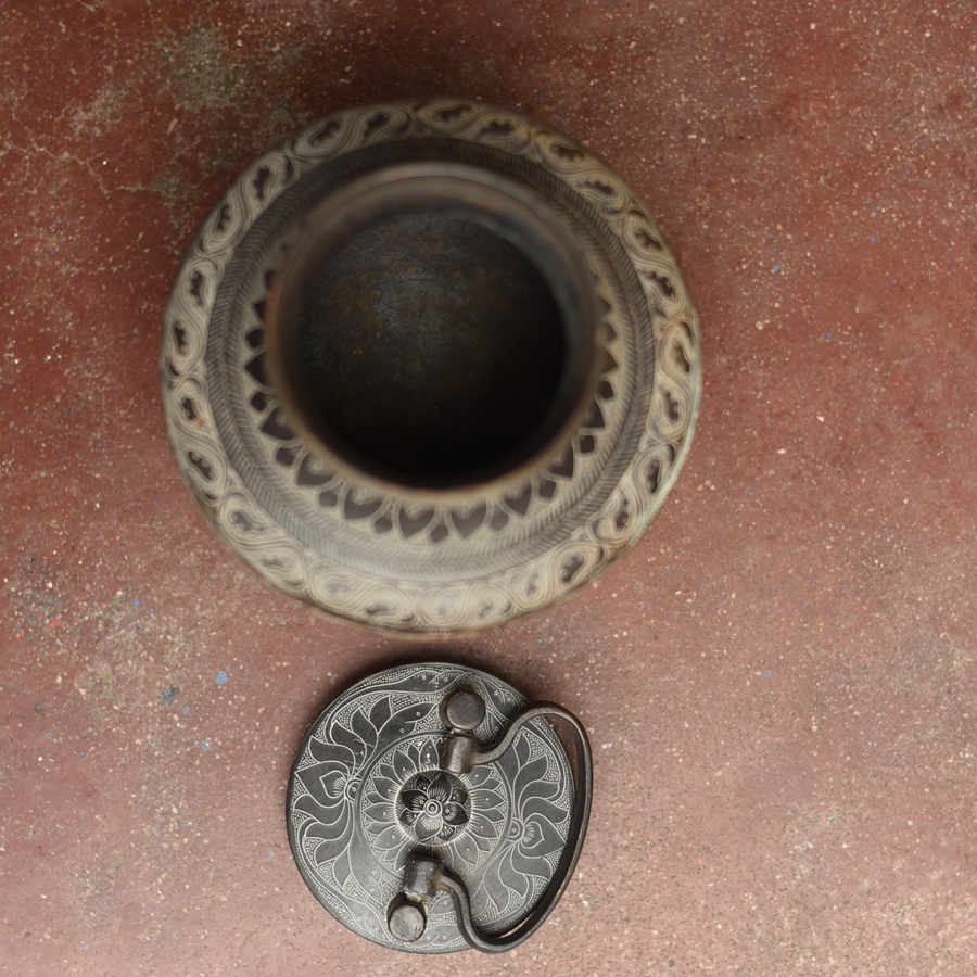 Shop Unique Gangajali with copper band