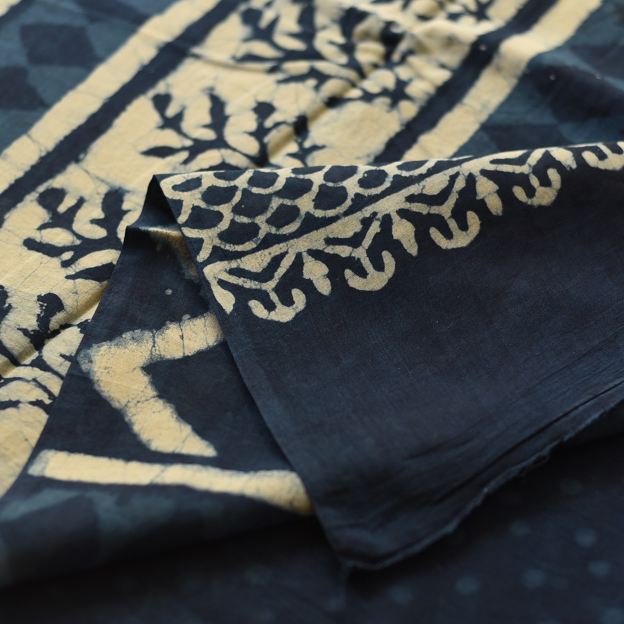 Exclusive Block Printed Cotton Dabu ~ Doted Indigo Saree