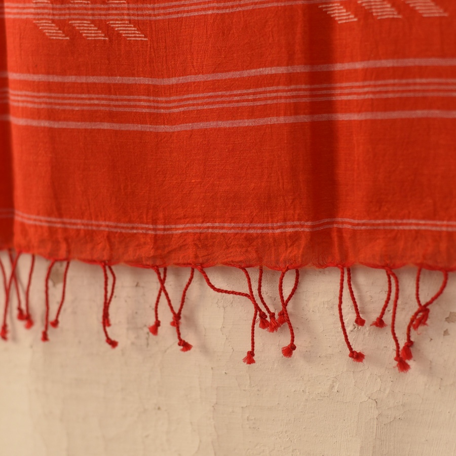 shop Handloom Soft Cotton Jamdani Red Stole