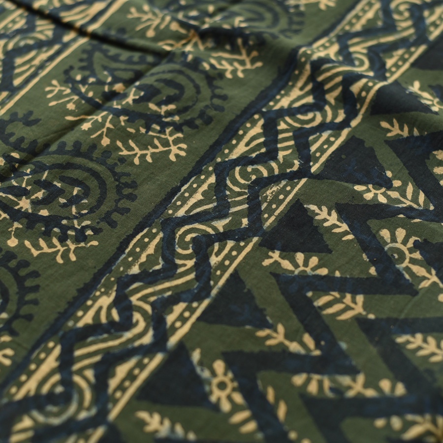 Exclusive Block Printed Cotton Dabu ~ green Saree