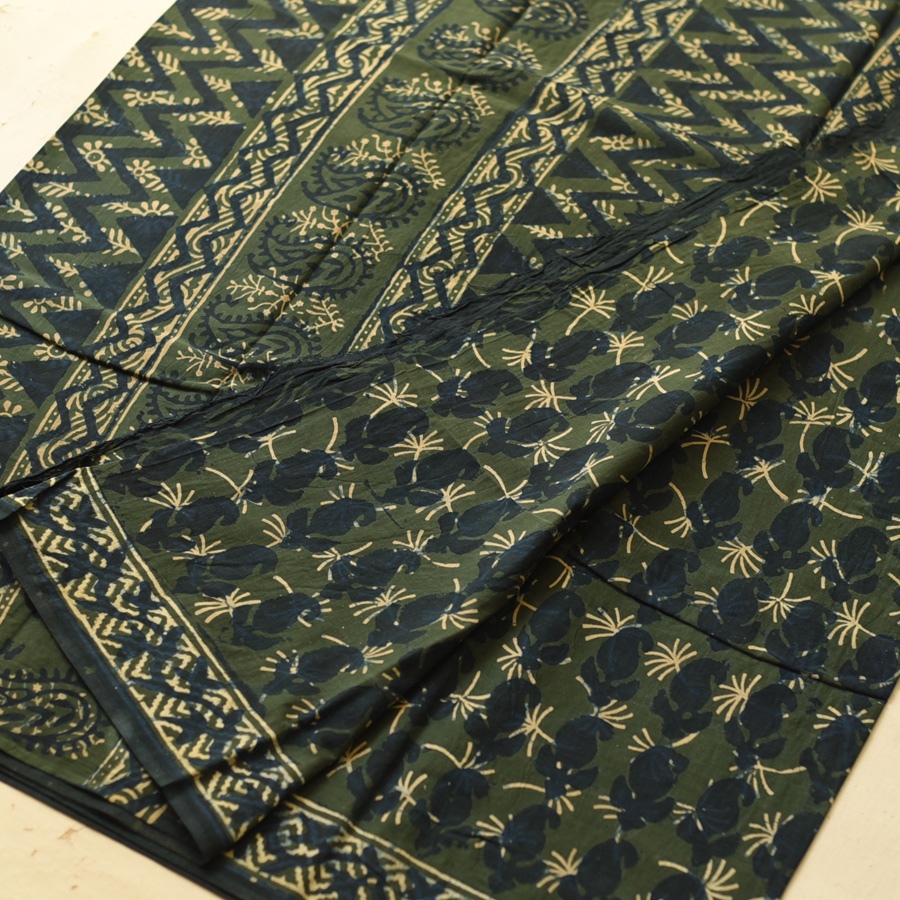 Exclusive Block Printed Cotton Dabu ~ green Saree