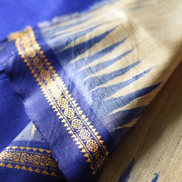 shop Handwoven Pure Tussar Silk Saree with ikat pallu