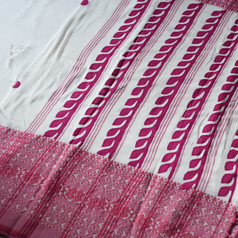 Shop Red Ajrakh Applique on Cotton Handloom Saree