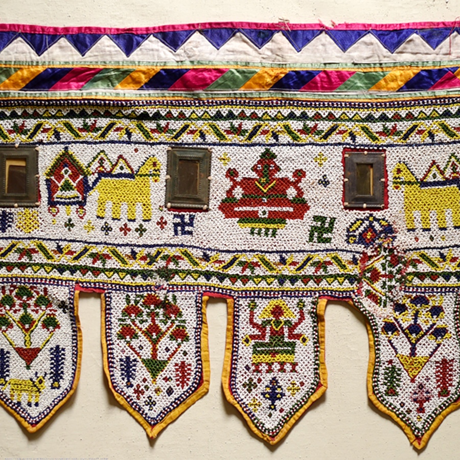 Bead Work ~Antique Hanging - Ganesha Toran