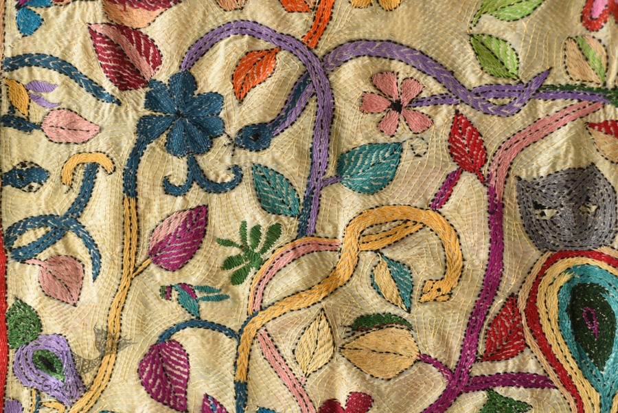 Hand Embroidered Kantha Silk Stole